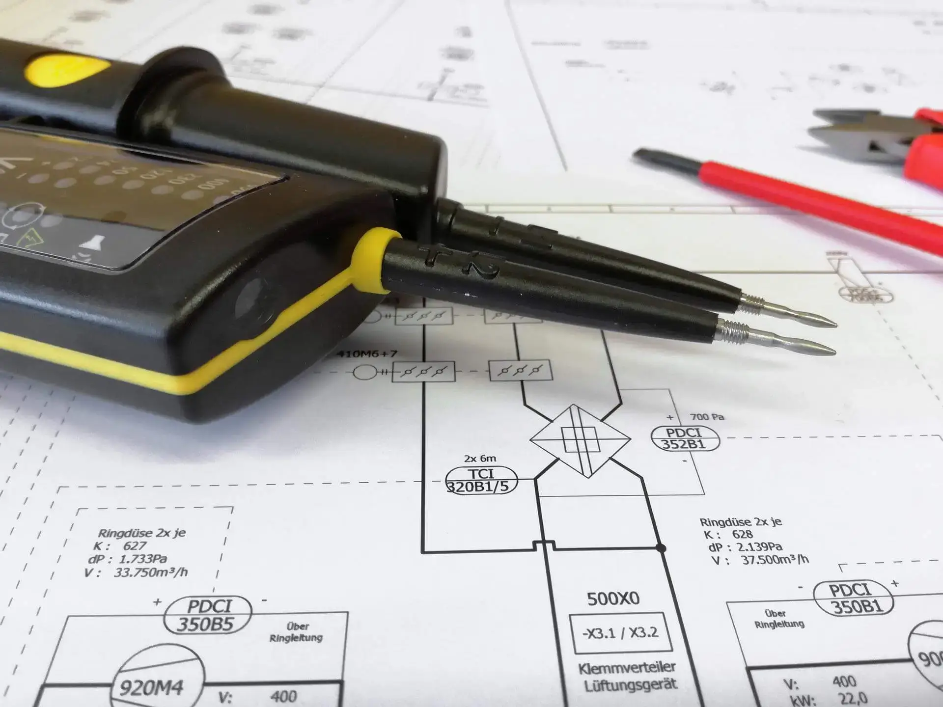 Get your EICR certificate Northolt in Northolt