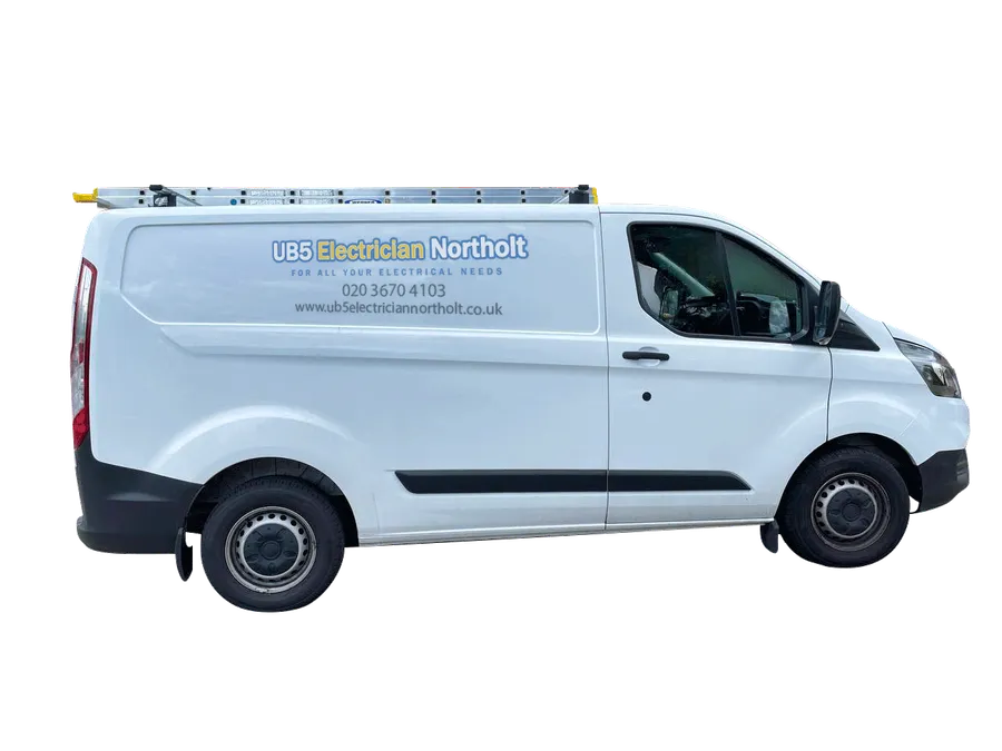 UB5 Electrician Northolt van